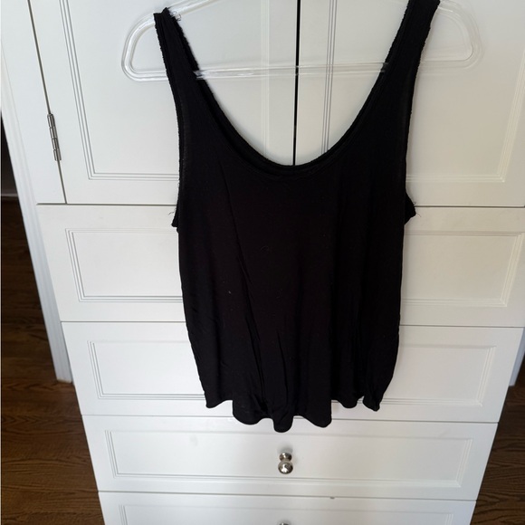 Wilfred by Aritzia Black Loose Fitting Tank Top 100% Rayon  Size: Small - Picture 2 of 5